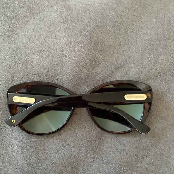 Sunglasses 😎 - Picture 3 of 5